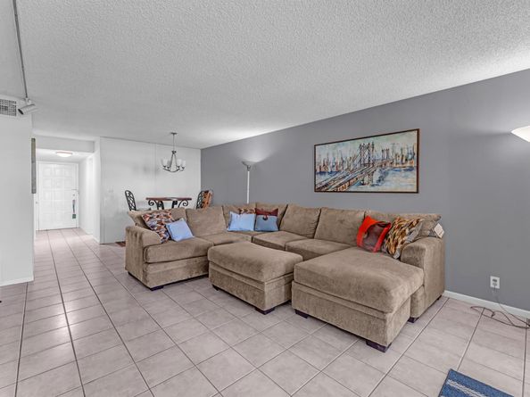 4465 Luxemburg Court 103, Lake Worth FL 33467