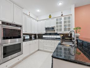 101 Casa Grande Court, Palm Beach Gardens FL 33418