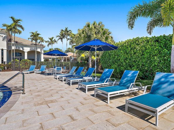 101 Casa Grande Court, Palm Beach Gardens FL 33418