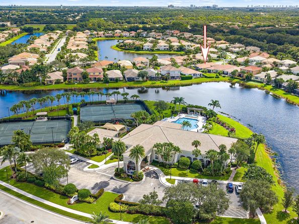 101 Casa Grande Court, Palm Beach Gardens FL 33418