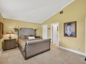 119 Club Drive, Palm Beach Gardens FL 33418