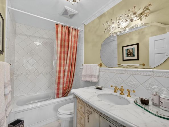 119 Club Drive, Palm Beach Gardens FL 33418