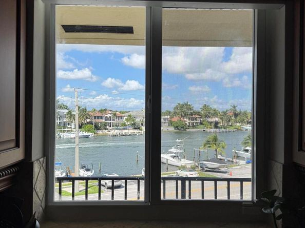 1039 Hillsboro Mile 22, Hillsboro Beach FL 33062