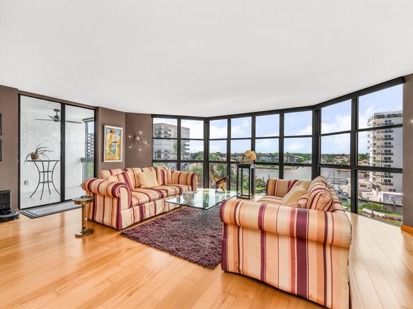 1155 Hillsboro Mile 402, Hillsboro Beach FL 33062