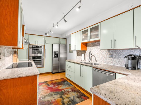 1155 Hillsboro Mile 402, Hillsboro Beach FL 33062