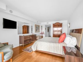 1155 Hillsboro Mile 402, Hillsboro Beach FL 33062