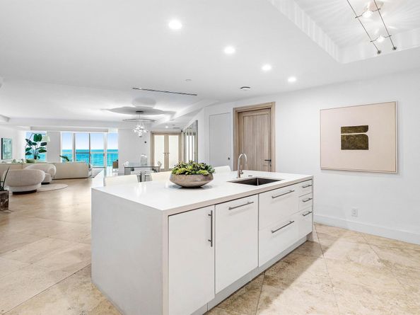 1200 Holiday Drive 602, Fort Lauderdale FL 33316