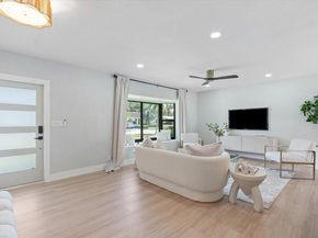 984 SW 7th St, Boca Raton FL 33486
