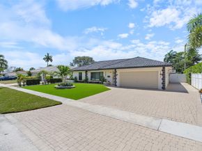 984 SW 7th St, Boca Raton FL 33486