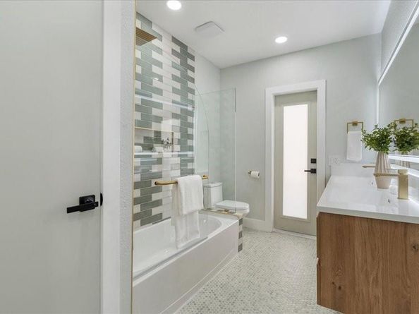984 SW 7th St, Boca Raton FL 33486