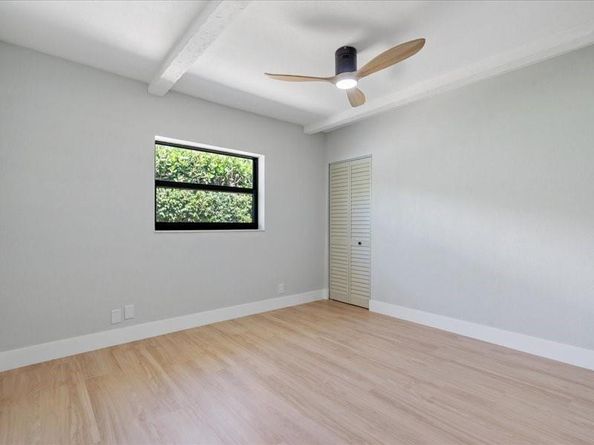 984 SW 7th St, Boca Raton FL 33486