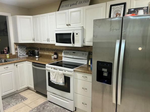 4705 Lucerne Lakes Boulevard E 103, Lake Worth FL 33467