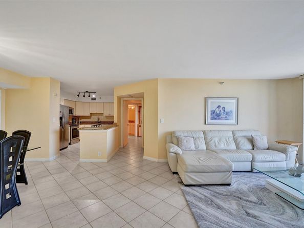 3530 Mystic Pointe Dr 2308, Aventura FL 33180
