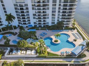3530 Mystic Pointe Dr 2308, Aventura FL 33180