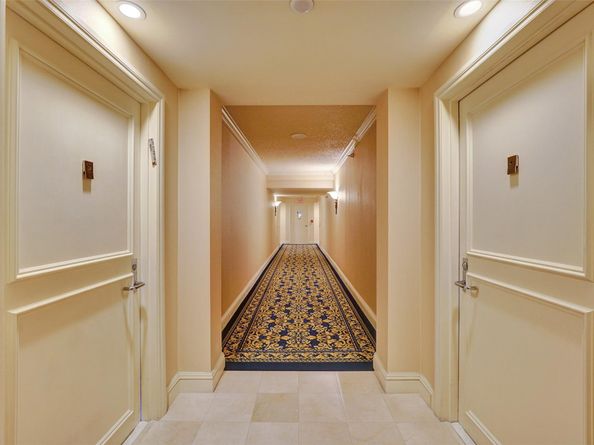 3530 Mystic Pointe Dr 2308, Aventura FL 33180