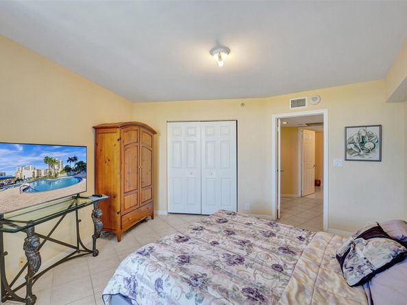 3530 Mystic Pointe Dr 2308, Aventura FL 33180