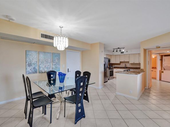 3530 Mystic Pointe Dr 2308, Aventura FL 33180