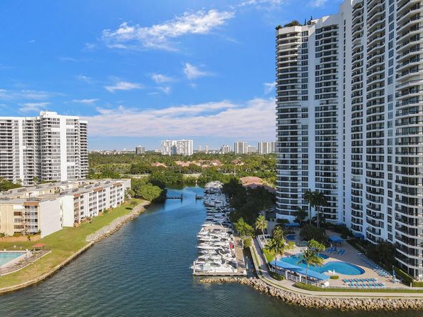 3530 Mystic Pointe Dr 2308, Aventura FL 33180
