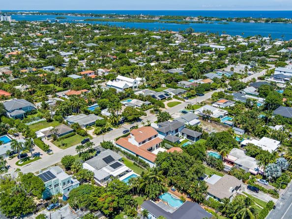 370 Ellamar Road, West Palm Beach FL 33405