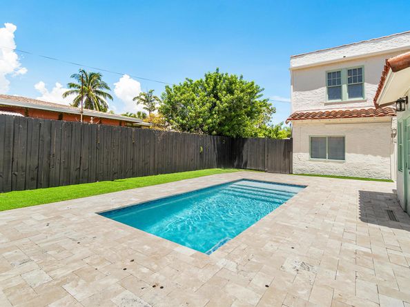 234 Greenwood Drive, West Palm Beach FL 33405
