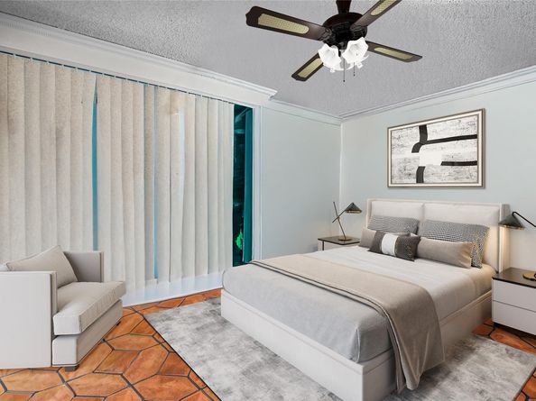 2481 NE 15th Ave, Pompano Beach FL 33064