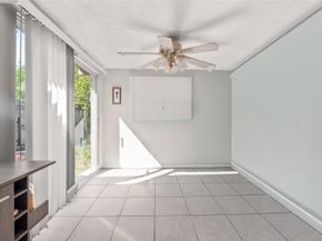 2481 NE 15th Ave, Pompano Beach FL 33064
