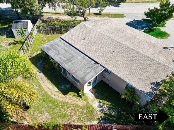 2481 NE 15th Ave, Pompano Beach FL 33064