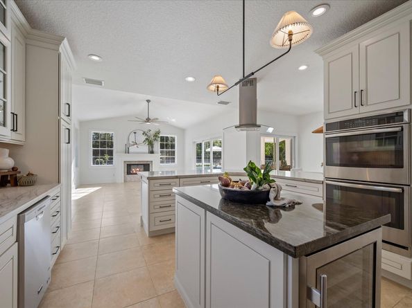 14711 Draft Horse Lane, Wellington FL 33414
