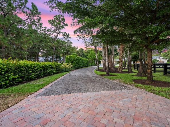 14711 Draft Horse Lane, Wellington FL 33414
