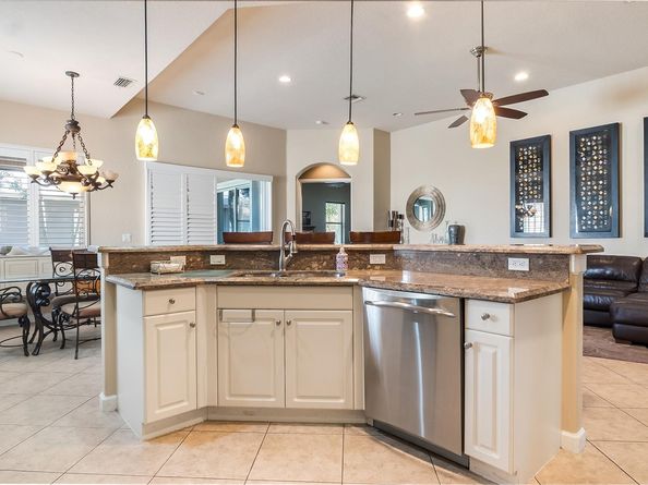 12430 NW 78TH Mnr, Parkland FL 33076