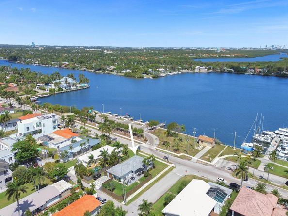 800 Polk St, Hollywood FL 33019