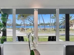 800 Polk St, Hollywood FL 33019