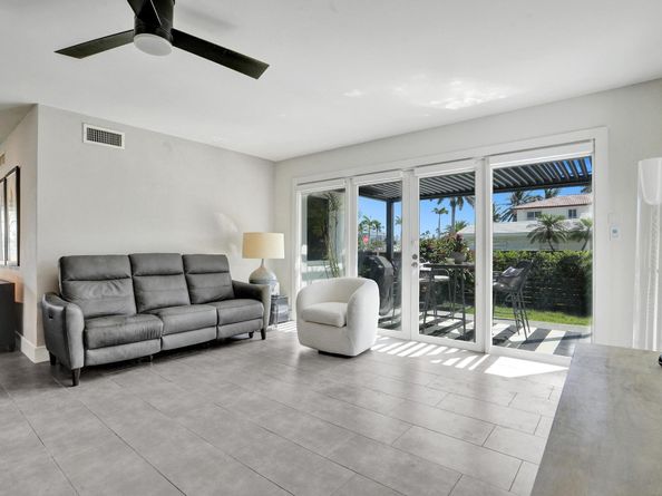 800 Polk St, Hollywood FL 33019