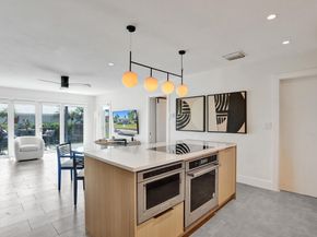 800 Polk St, Hollywood FL 33019