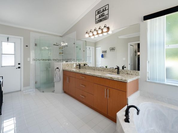 10665 NW 49th Pl, Coral Springs FL 33076