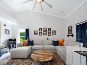 10665 NW 49th Pl, Coral Springs FL 33076