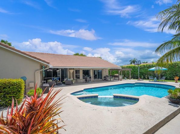 10665 NW 49th Pl, Coral Springs FL 33076
