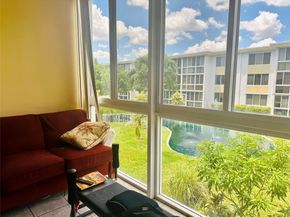 5985 Del Lago Cir 223, Sunrise FL 33313