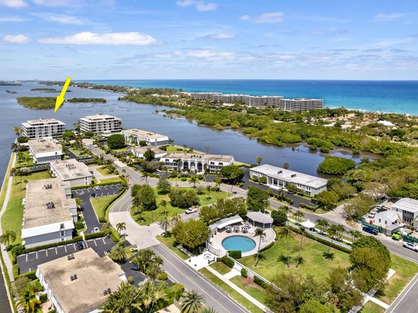 2150 Ibis Isle Road 7, Palm Beach FL 33480