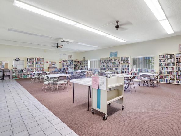 3240 Lake Osborne Drive 205, Lake Worth Beach FL 33461