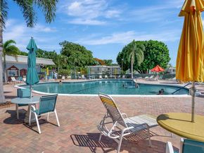 3240 Lake Osborne Drive 205, Lake Worth Beach FL 33461