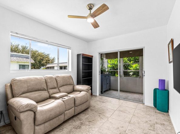 3240 Lake Osborne Drive 205, Lake Worth Beach FL 33461