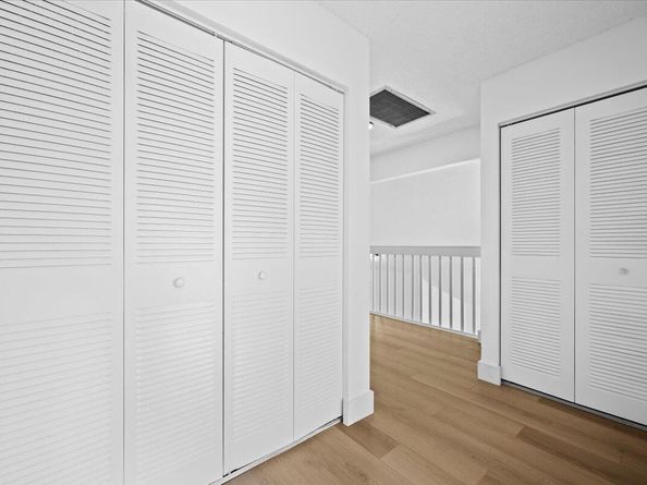 17 Paxford Lane, Boynton Beach FL 33426