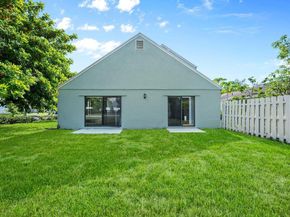 17 Paxford Lane, Boynton Beach FL 33426