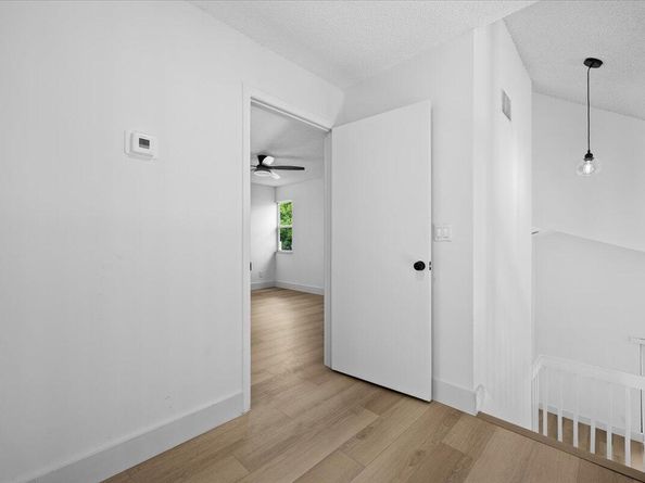17 Paxford Lane, Boynton Beach FL 33426