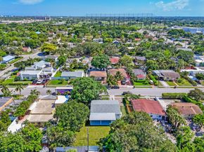 815 Hunter Street, West Palm Beach FL 33405