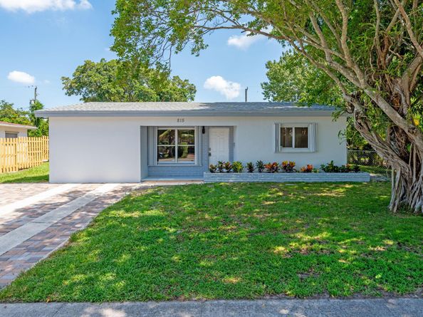 815 Hunter Street, West Palm Beach FL 33405