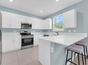 11883 NW 46th St, Coral Springs FL 33076