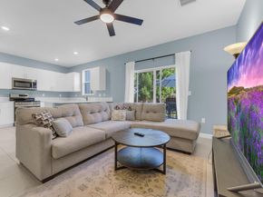 11883 NW 46th St, Coral Springs FL 33076