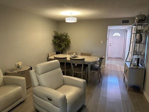 7705 NW 5th Ct 101, Margate FL 33063